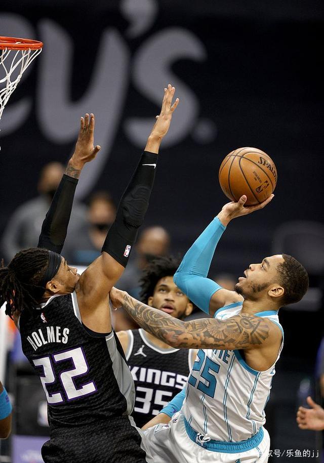 详细阅读:开云体育app关于今晚纽约尼克斯备战足总杯切尔西迎国王杯关键赛,夏洛特黄蜂调整名单备战全明星赛都惊呆了的信息 开云体育app关于今晚纽约尼克斯备战足总杯切尔西迎国王杯关键赛,夏洛特黄蜂调整名单备战全明星赛都惊呆了的信息